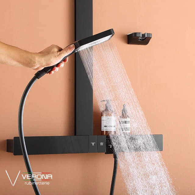 Sen tắm có kệ để đồ Verona 18